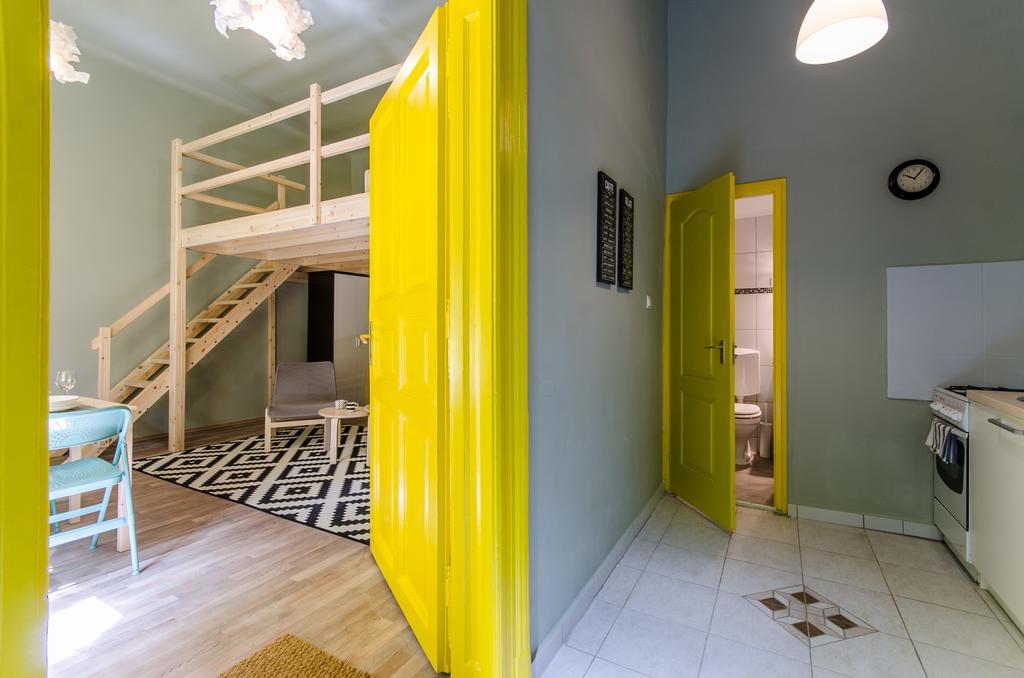 Curry Apartments Budapest Bagian luar foto